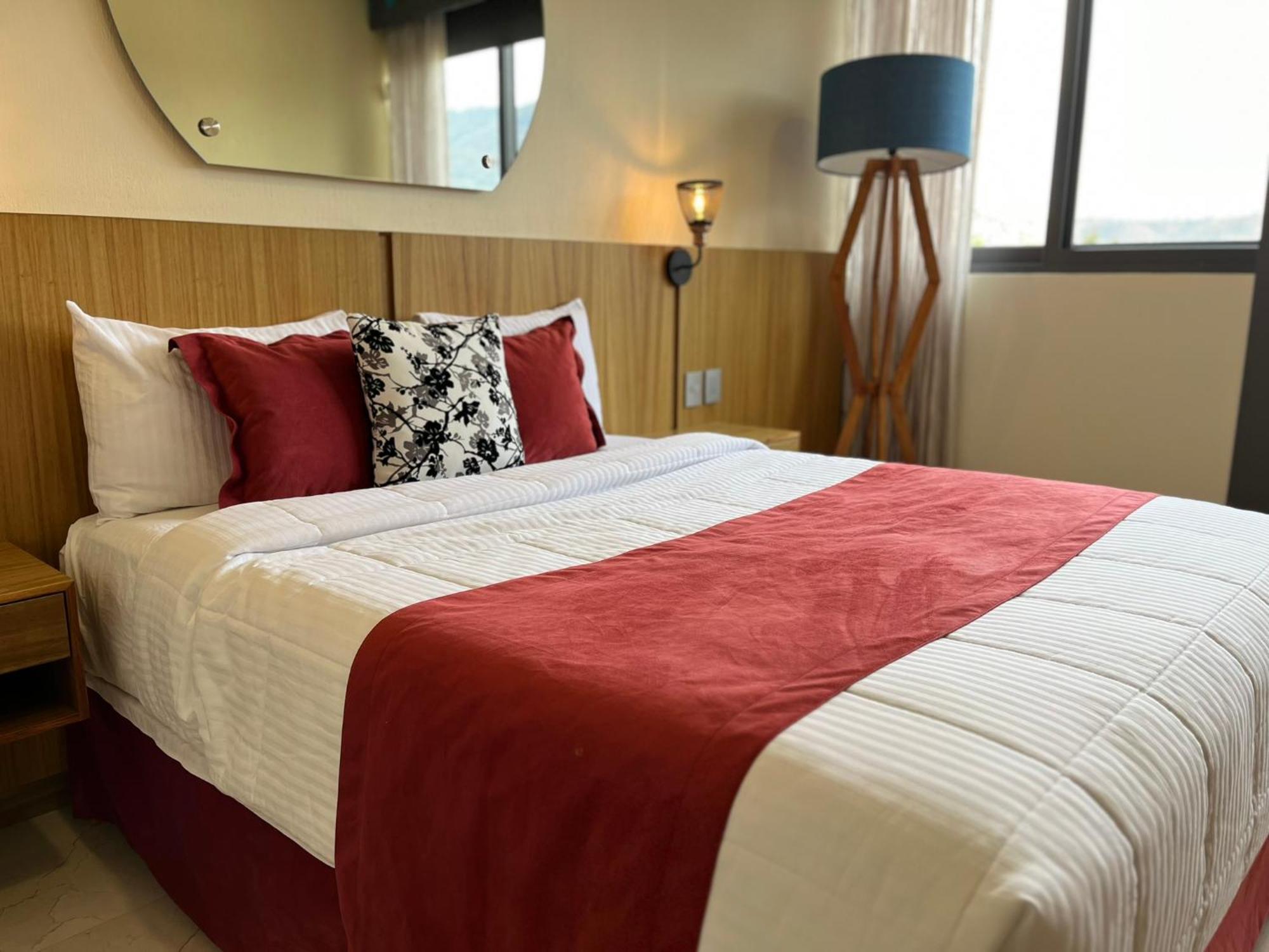 Hotel Cinco Diamantes Atotonilco El Alto Zewnętrze zdjęcie